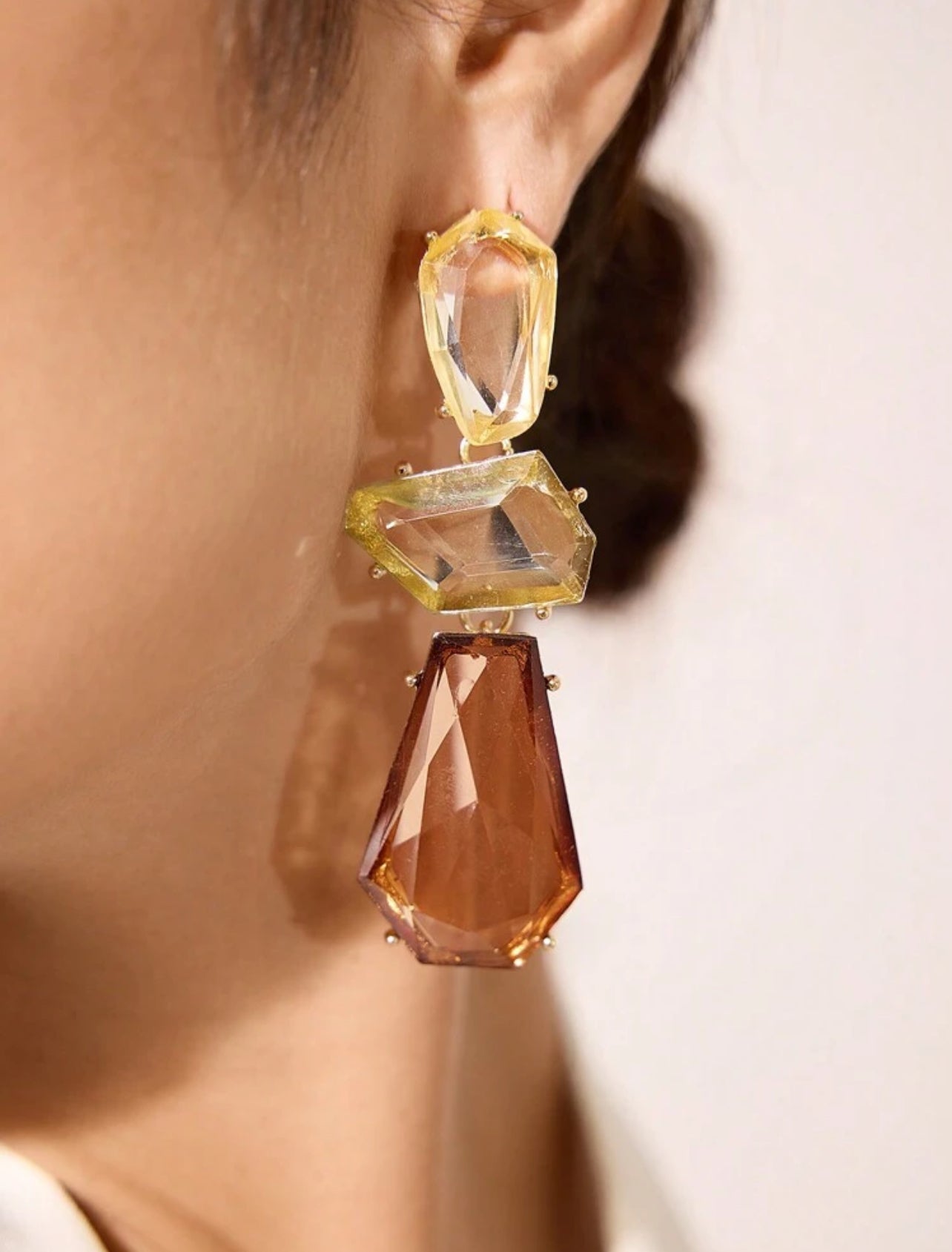 Vintage Stone Dangling Earrings 