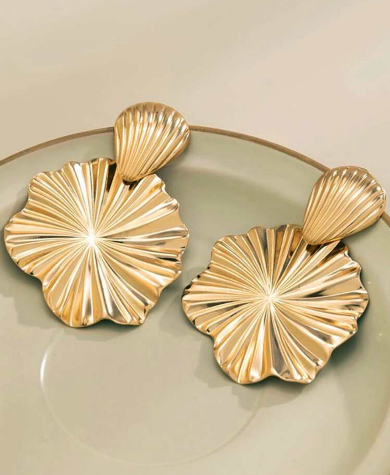 G. Flower Earrings