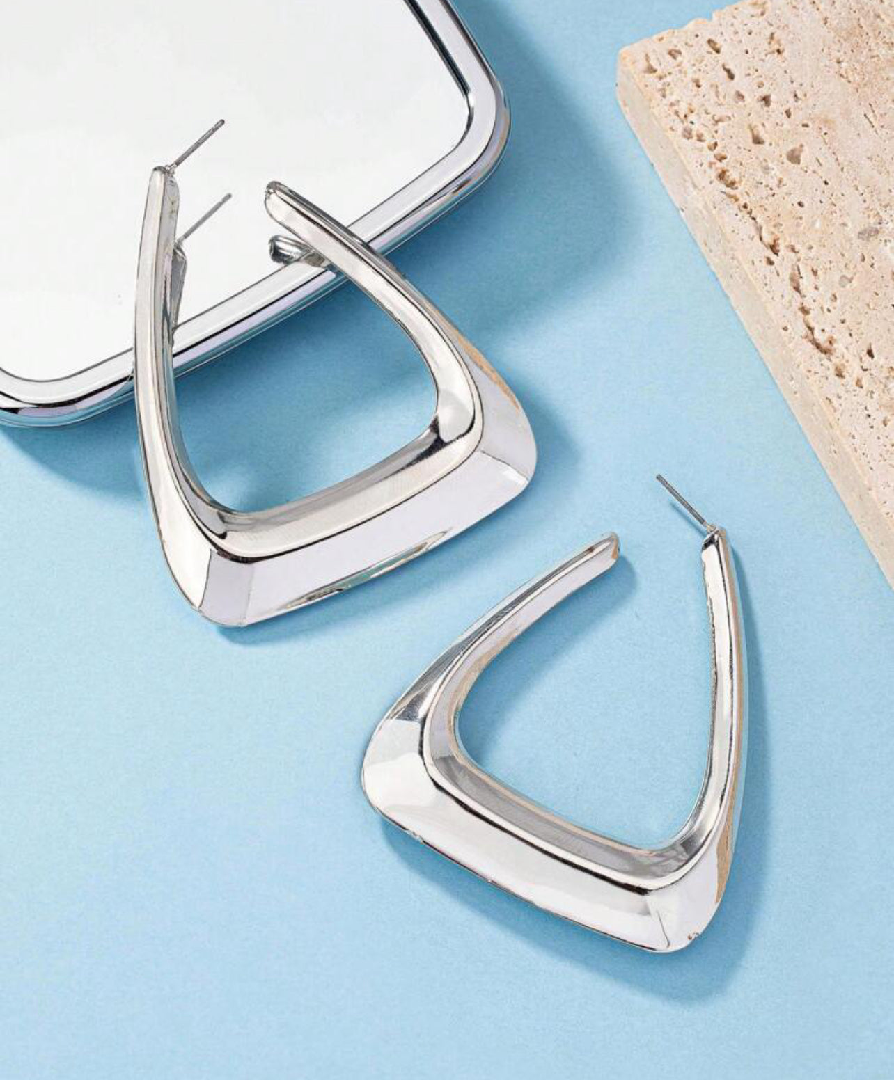 Triangle Hoop Earrings ￼