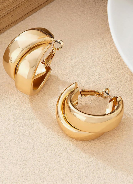 Chunky Cross Me Hoops ￼