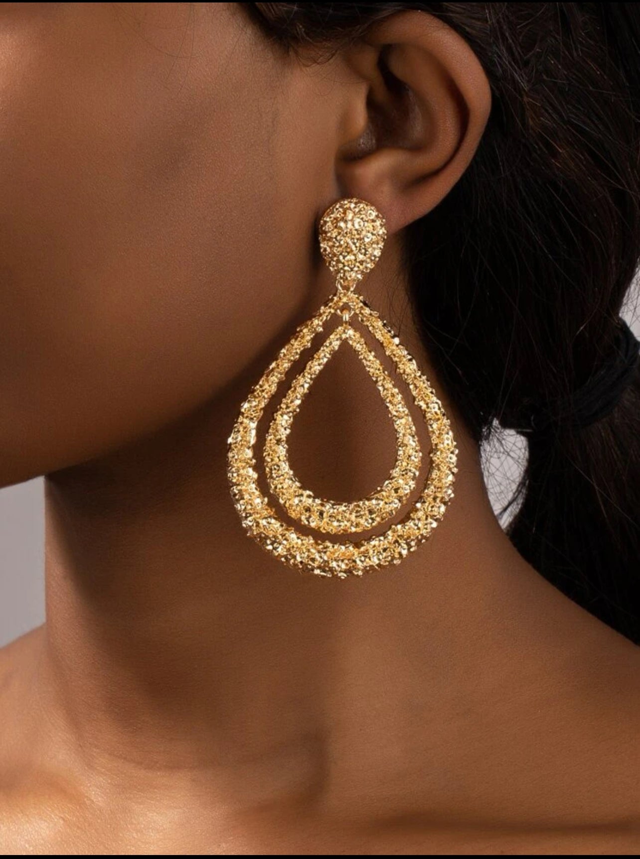 Shimmer Drop Earrings ￼