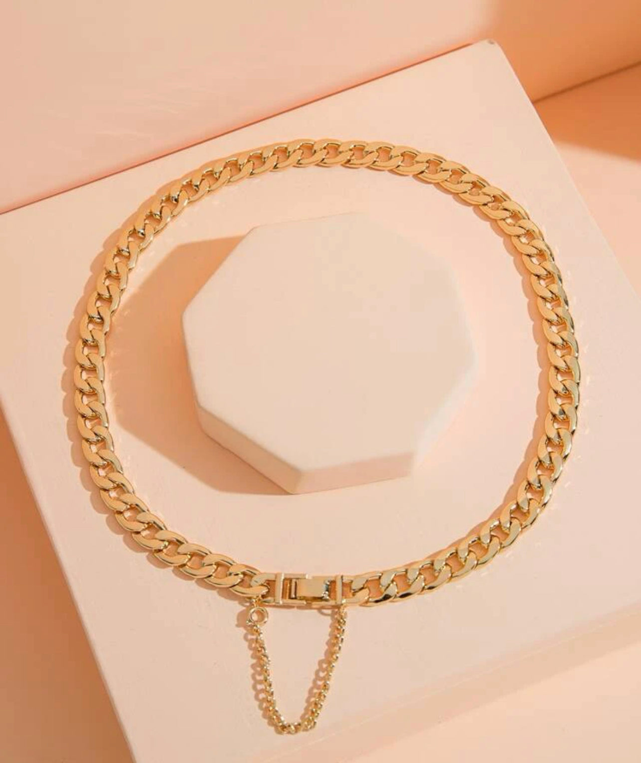 Shavonne Chain