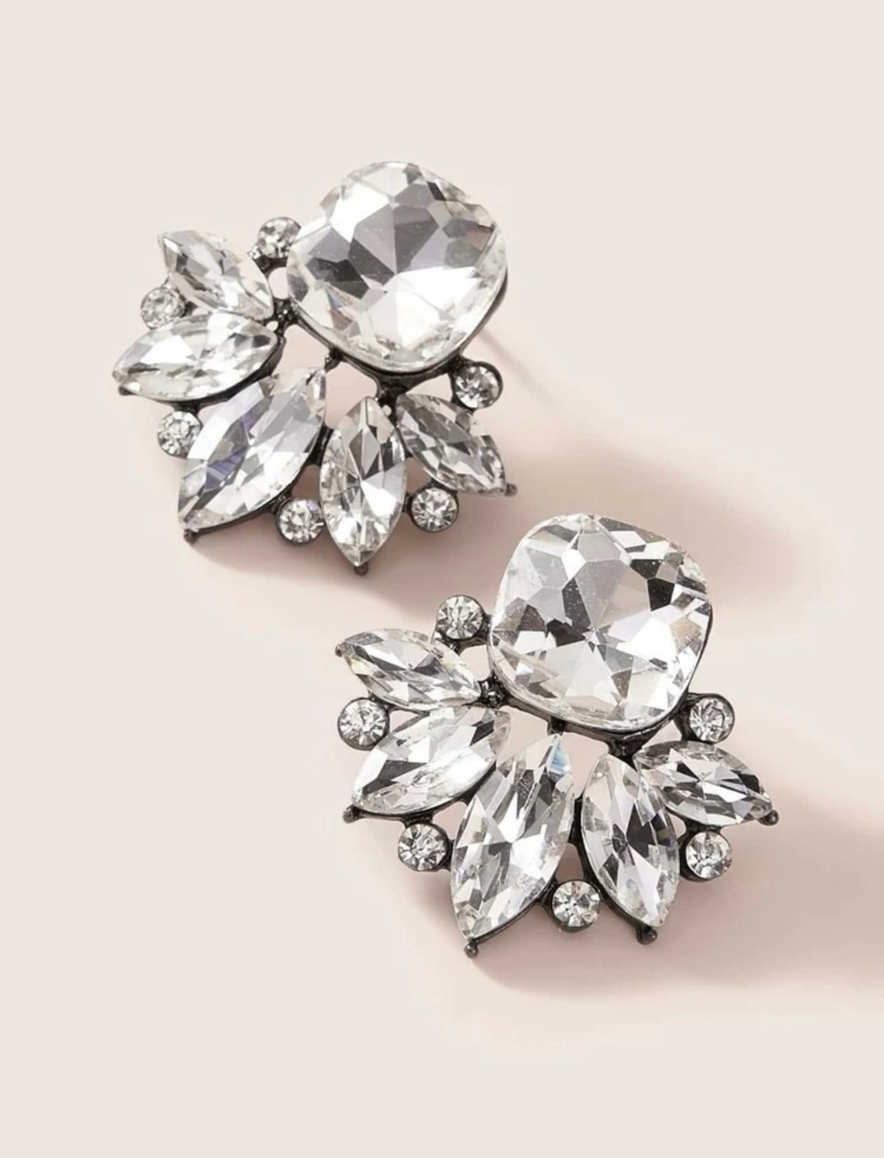 Vintage diamond stud